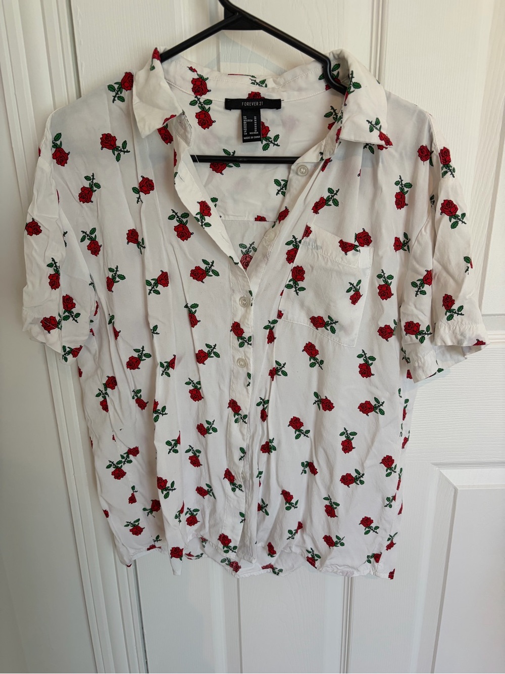 Forever 21 White Short-Sleeve Button-Up Shirt with Red Rose Print